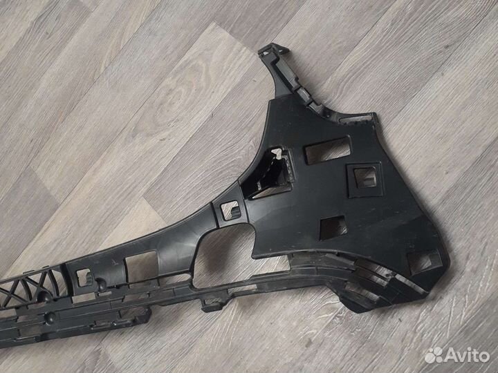 Кронштейн переднего бампера Mercedes GLC X253