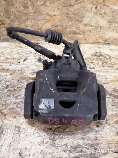 Суппорт тормозной передний Citroen DS4 1.6T
