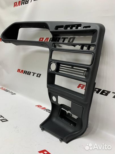 Накладка жесткая на торпедо ваз 2114