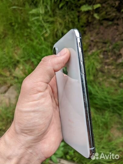 iPhone Xs, 256 ГБ