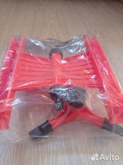 Разбрызгиватель садовый для полива газона