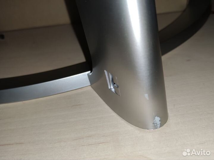 Монитор LG 24 с динамиками