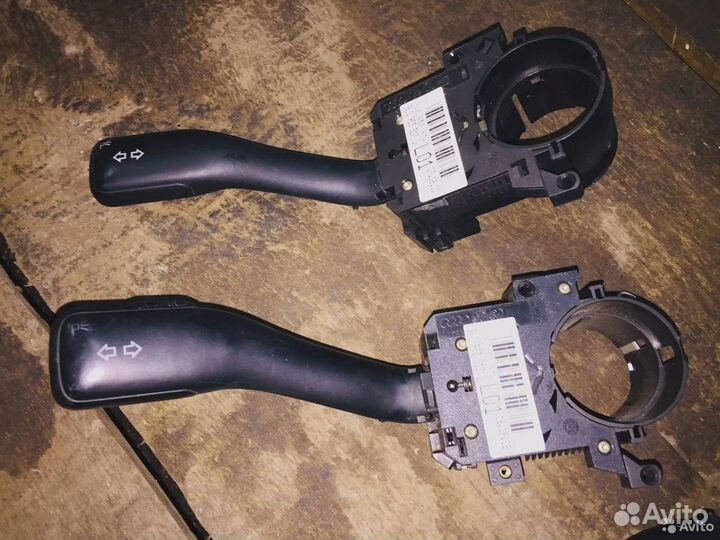 Переключатель света и щеток VAG