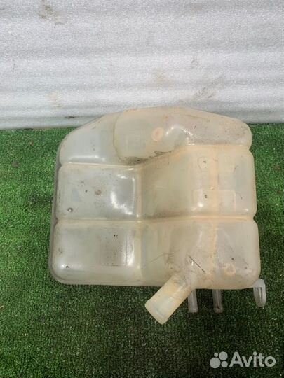 Бачок расширительный Ford Focus седан 1.8 eydk