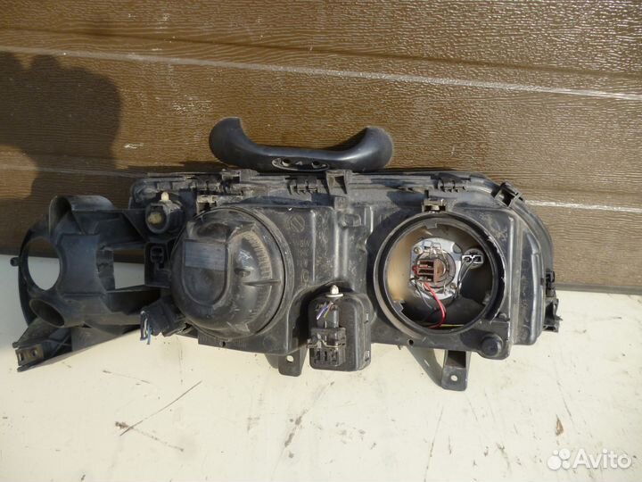 Фара левая Вольво S80 Фара бу