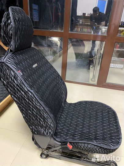 Автомобильные чехлы универсальные