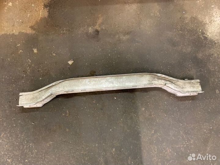 Усилитель бампера задний Opel Astra H