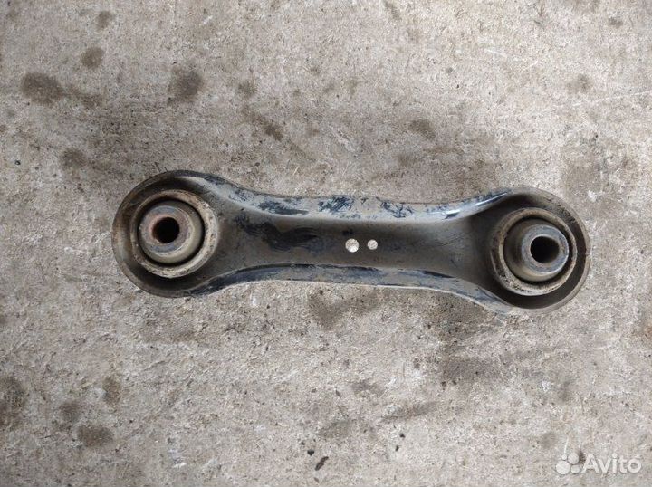 Рычаг задний правый Mitsubishi Lancer CY 2007-2017