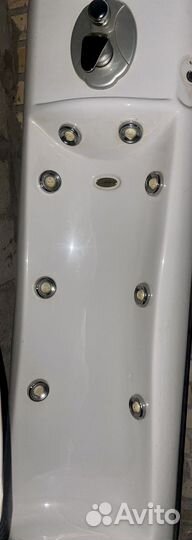 Душевая панель