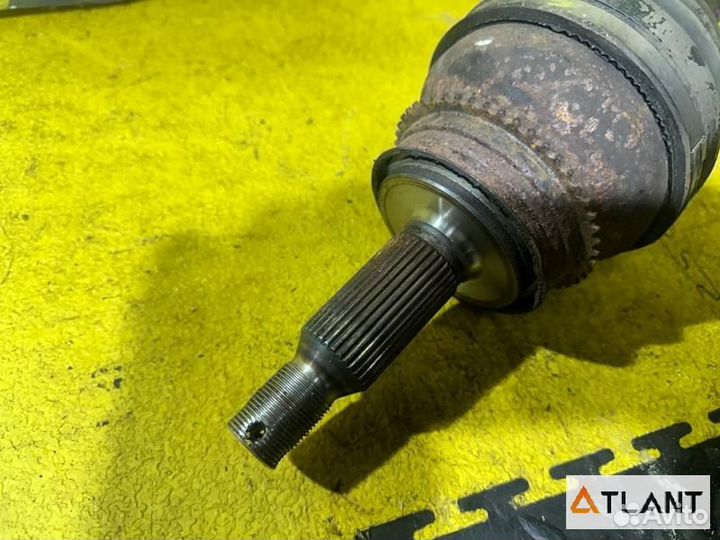 Привод задний mitsubishi pajero