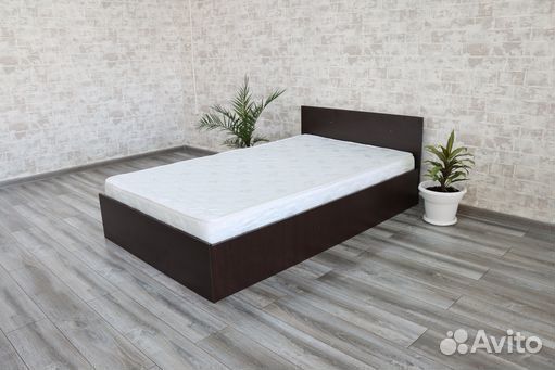Кровать 120х200 с матрасом
