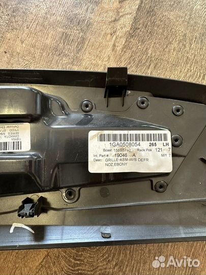 Cadillac srx накладка торпеды