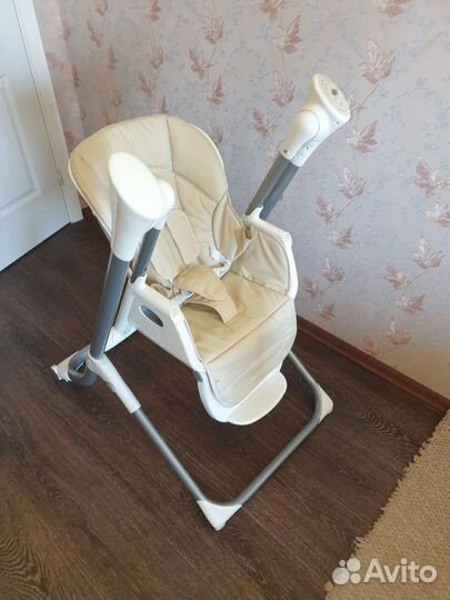 Стульчик для кормления pituso