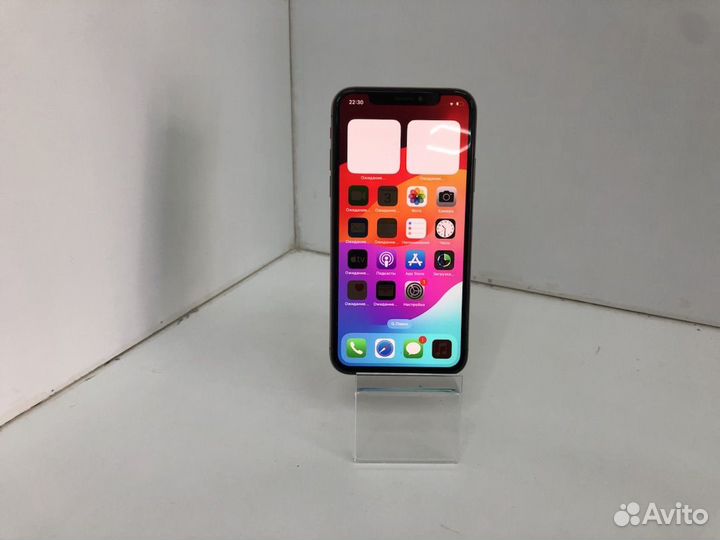 iPhone Xs, 64 ГБ