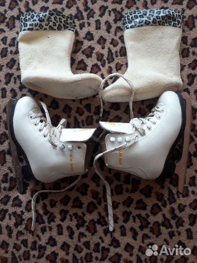 Коньки фигурные