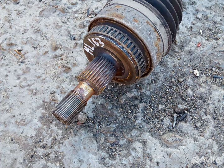 Привод Mersedes ML 163 2.7 CDI