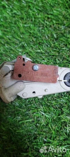 Блокировка двери пмм. Indesit/Ariston