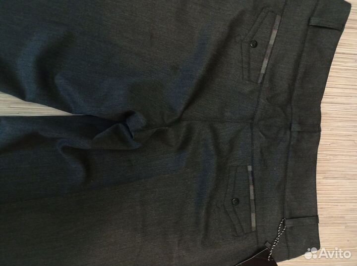 Брюки новые