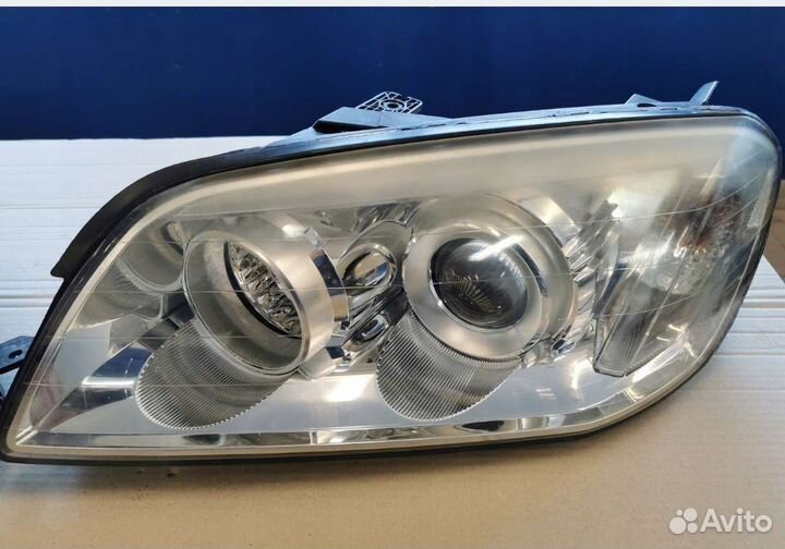 Chevrolet captiva 06- фары передние левая и правая