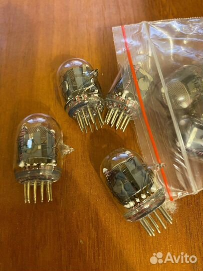 Газоразрядные Индикаторы ин-12, ин-2 и лампы СССР
