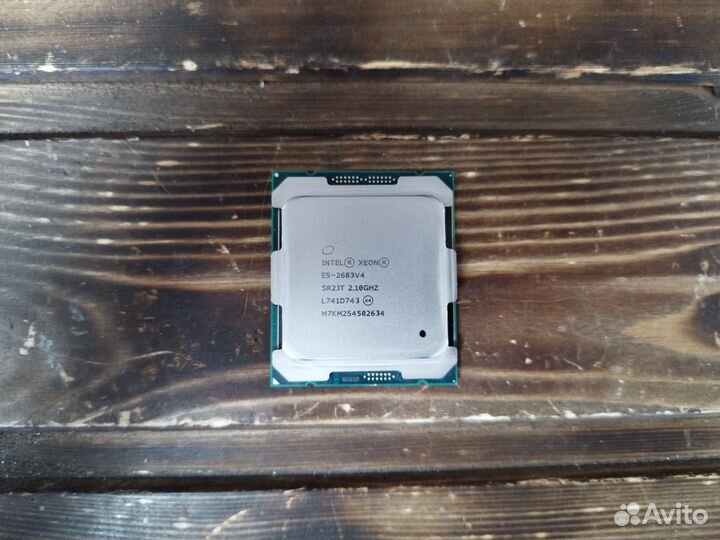 Процессор Intel Xeon E5-2683V4 16 ядер 32 потока