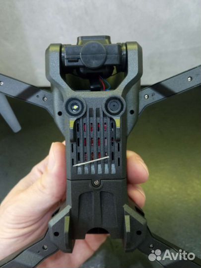 Квадрокоптер с двумя HD камерами 4К дрон