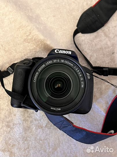 Canon eos 700d