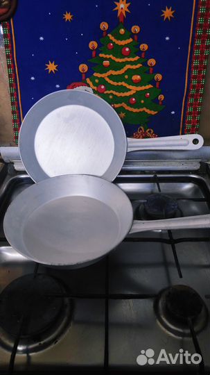 Продаю новые сковородки СССР