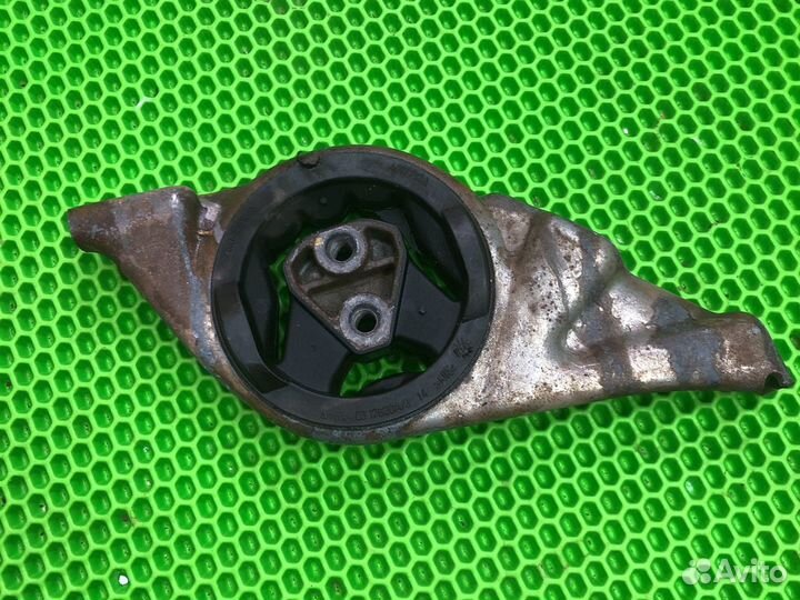 Опора двигателя левая LADA Granta kalina