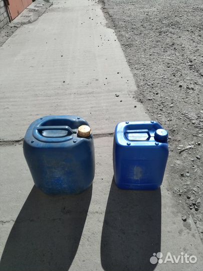 Продам канистры