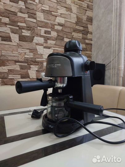 Кофеварка рожковая Scarlett SC-CM33004