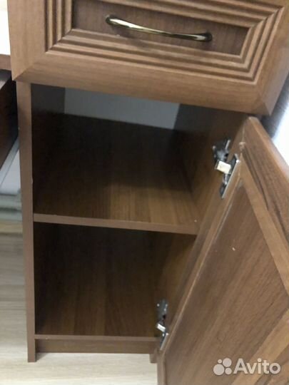 Трюмо трельяж с зеркалом, туалетный столик