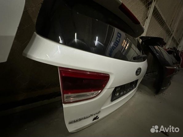 Крышка багажника Kia Sorento Prime