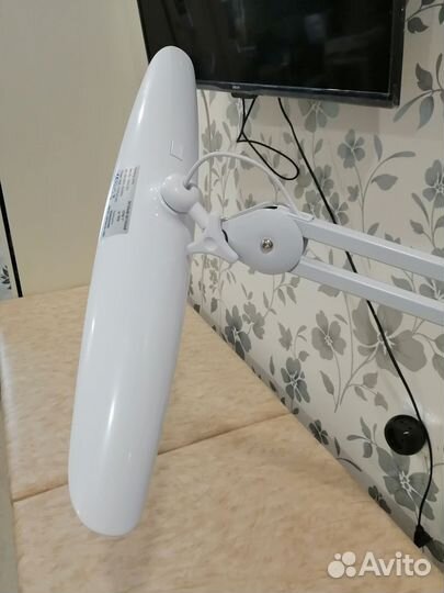 Бестеневая лампа для наращивания ресниц