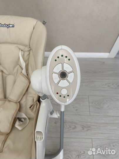 Универсальное детское кресло babyton