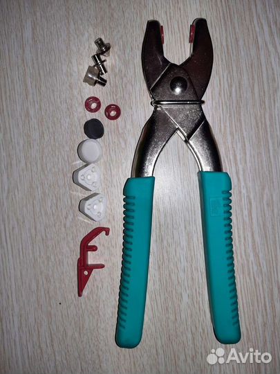 Щипцы для установки кнопок