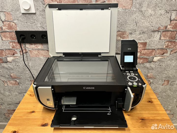 Мфу Canon Pixma MP520
