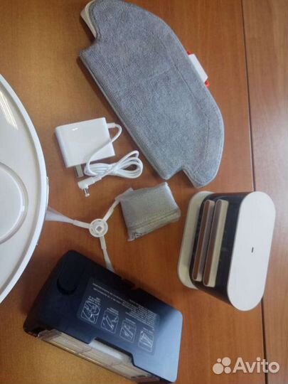 Робот-пылесос Xiaomi mijia Robot Vacuum Cleaner