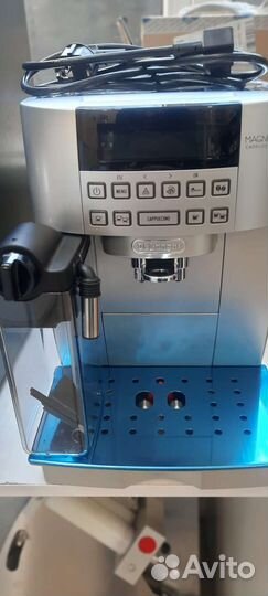 Кофемашина Delonghi