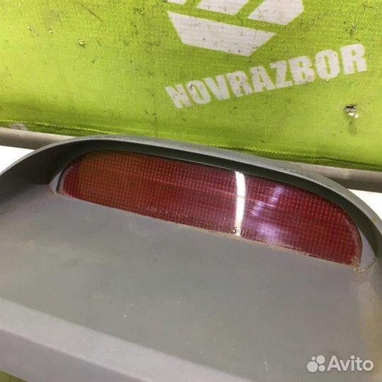 Фонарь задний (стоп сигнал) Митсубиси Галант 8