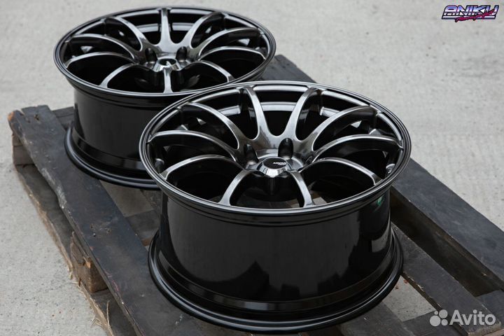 Разноширокие Advan RS R18 8.0/9.0jj ET35 5*114.3