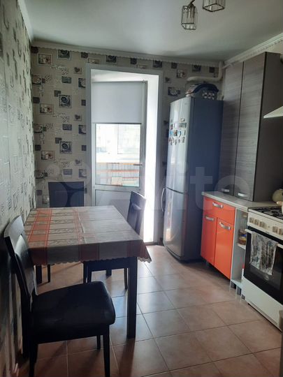 2-к. квартира, 43,8 м², 1/10 эт.