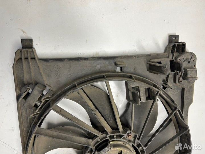 Вентилятор охлаждения радиатора Renault Megane