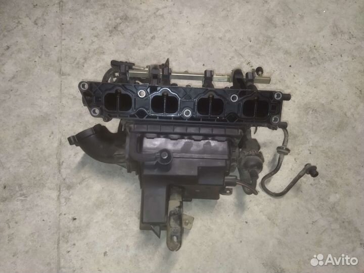 Впускной коллектор Chevrolet Aveo 1.4 T250 2005-11