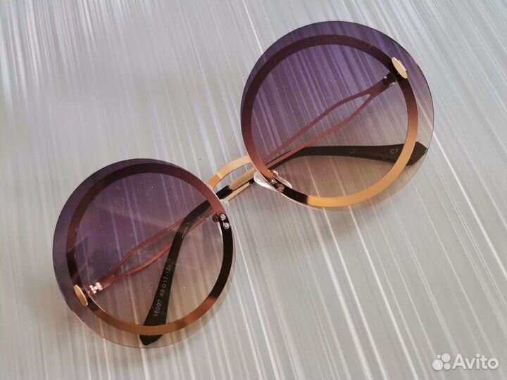 Солнцезащитные очки