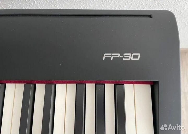 Цифровое пианино Roland FP30