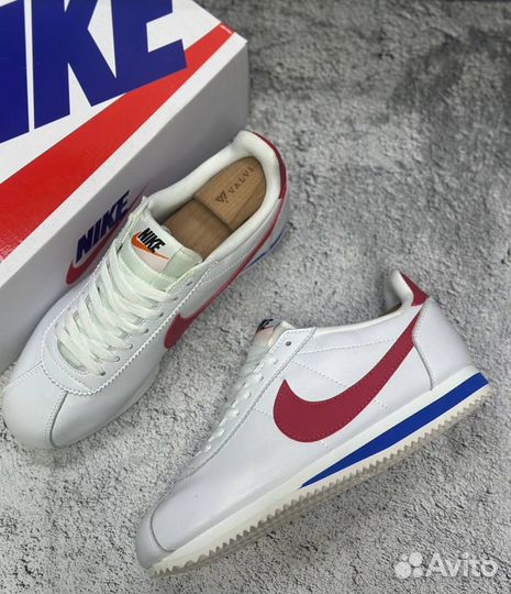 Кроссовки nike cortez