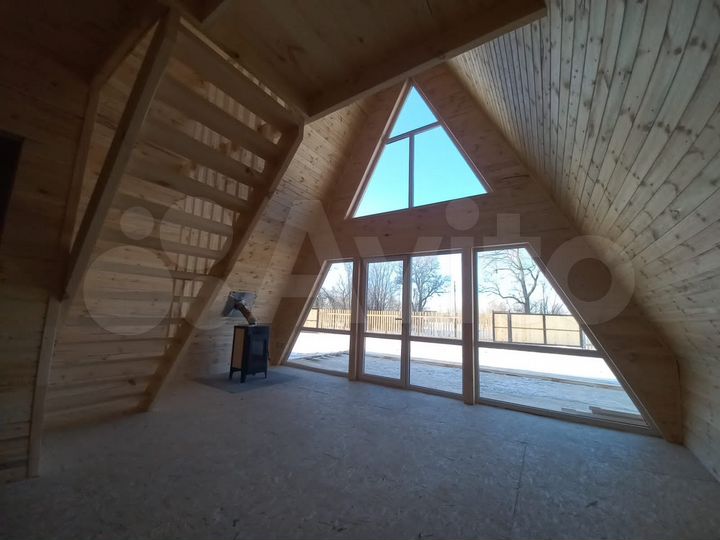 Дом 54 м² на участке 4 сот.