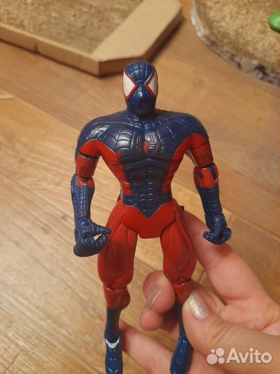 Фигурка Марвел. Лицензия