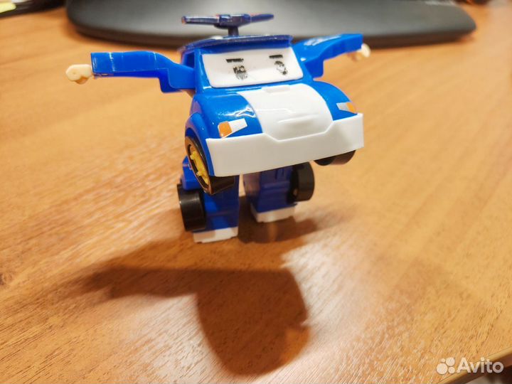 Игрушки трансформеры Робокар Поли